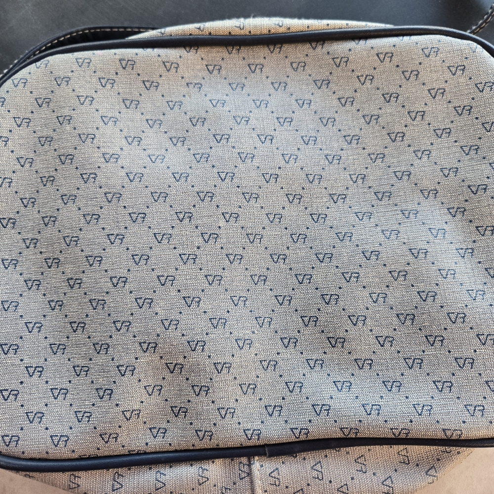 VR Monogram Desiree Crossbody Bag EUC - Picture 4 of 7